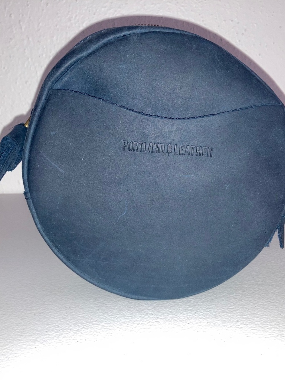 Portland Leather Round Crossbody Bag Dark Blue Firm Leather, fair condition - Picture 10 of 12